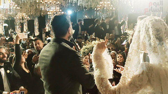 112629-تامر-حسنى-فى-حفل-ابن-شقيق-حميد-الشاعري--(8)