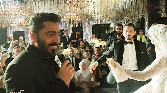 124598-تامر-حسنى-فى-حفل-ابن-شقيق-حميد-الشاعري--(9)