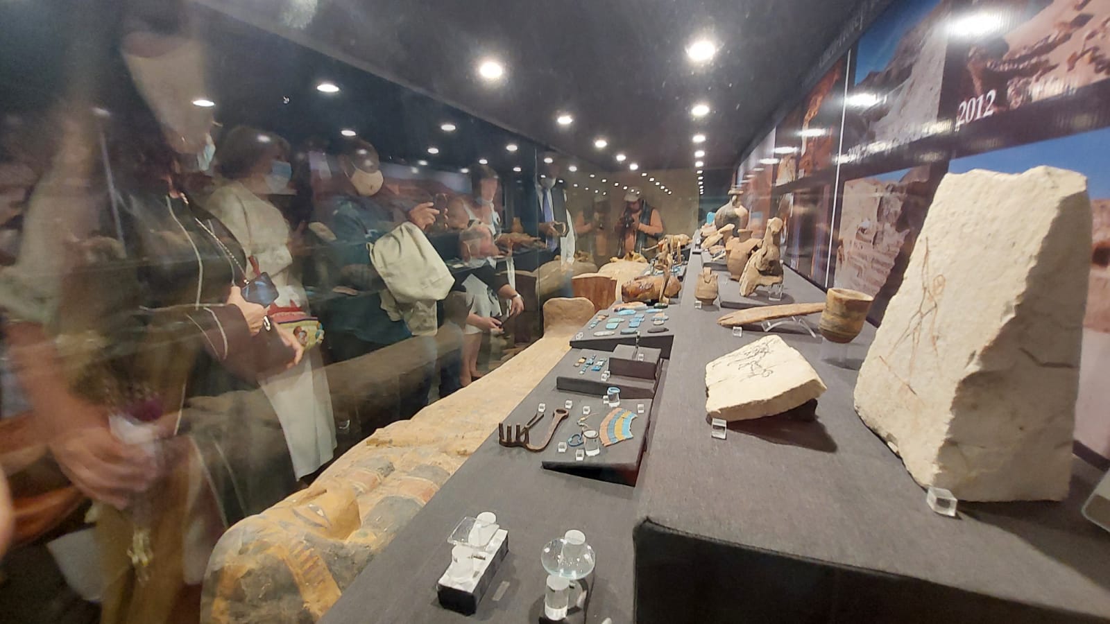 افتتاح معرض البعثة الاسبانية لتقديم 300 قطعة مكتشفة (7)