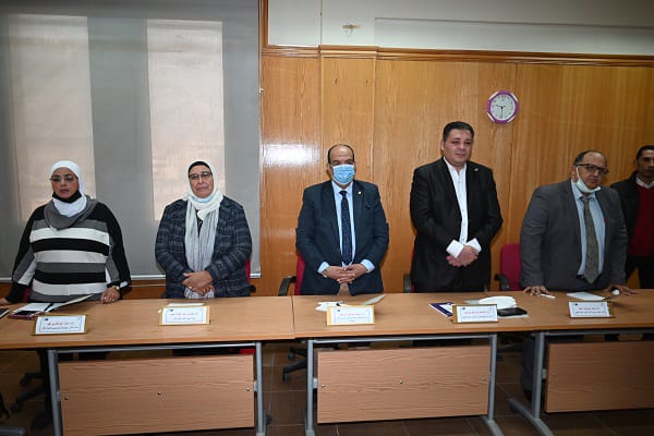  البرنامج التدريبي الخامس لإعداد القيادات الجامعية بالفيوم (6)