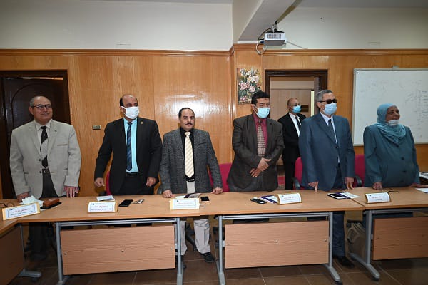  البرنامج التدريبي الخامس لإعداد القيادات الجامعية بالفيوم (5)