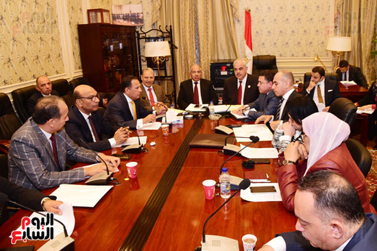 لجنة الدفاع  (1)