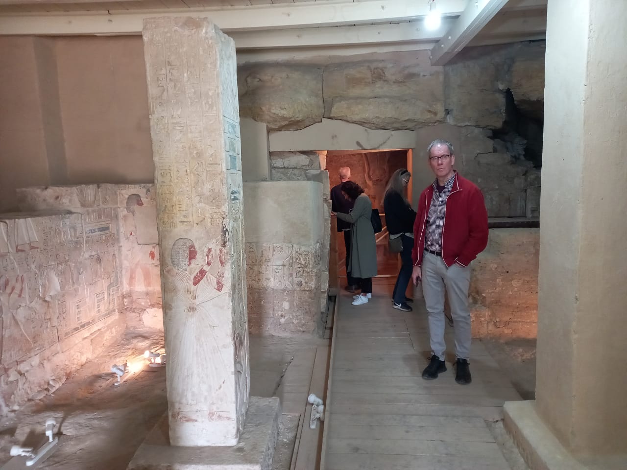 سفير السويد.