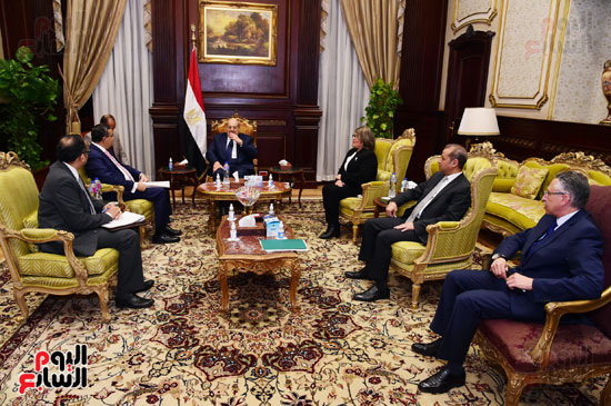رئيس مجلس الشيوخ يلتقى سفير الهند فى القاهرة (4)