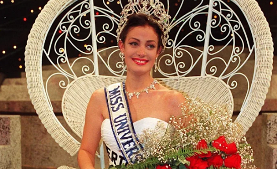 ملكة جمال بورتوريكو دايانارا توريس