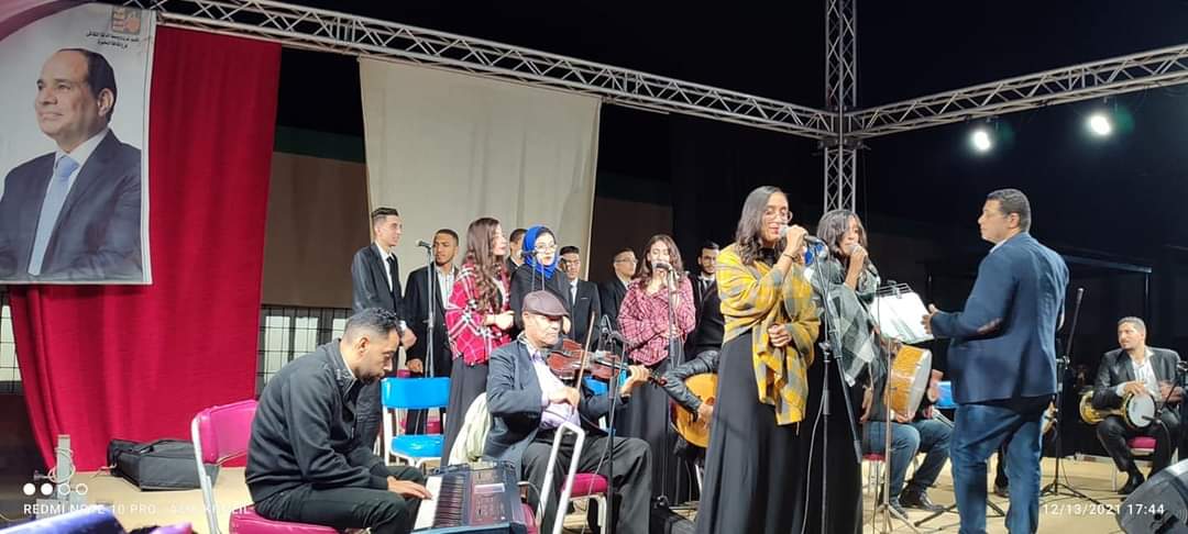 ورش فنية  وموسيقي عربية في ختام قافلة قرية التنمية ببرج العرب