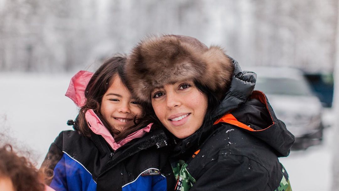 جورجينا مع ابنتها