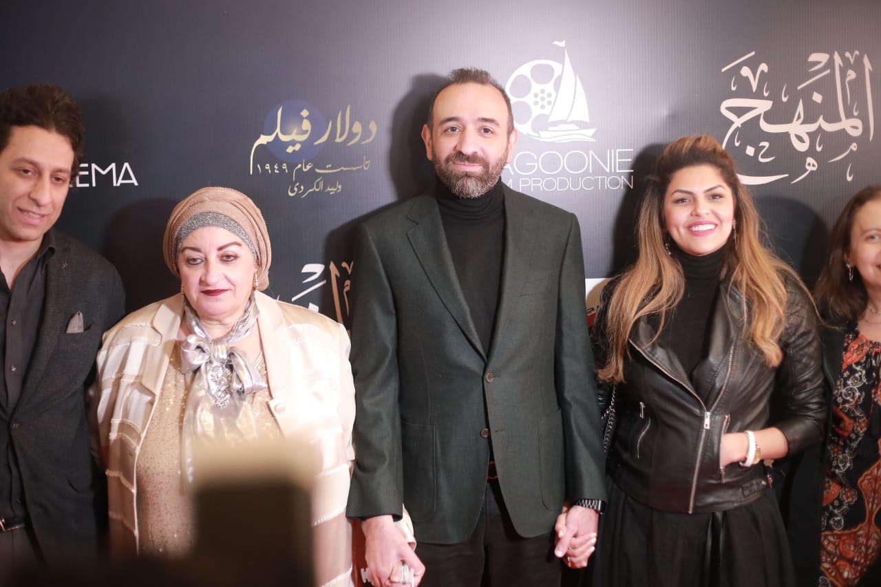 ماجد الكدوانى وعمرو سلامة يحتفلون بعرض فيلم برا المنهج وحضور أكرم حسنى (12)