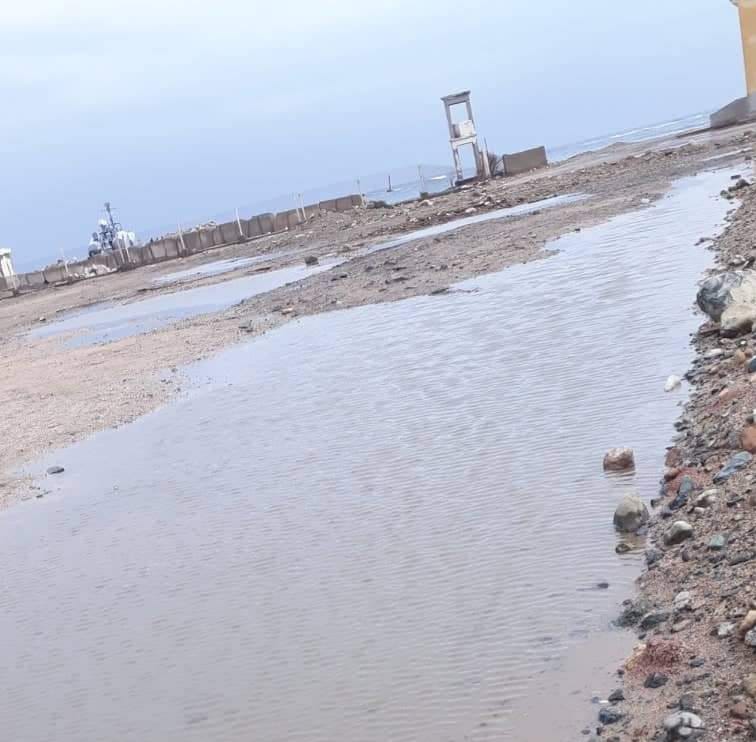 تجمعات المياه بمنطقة أبو رماد 