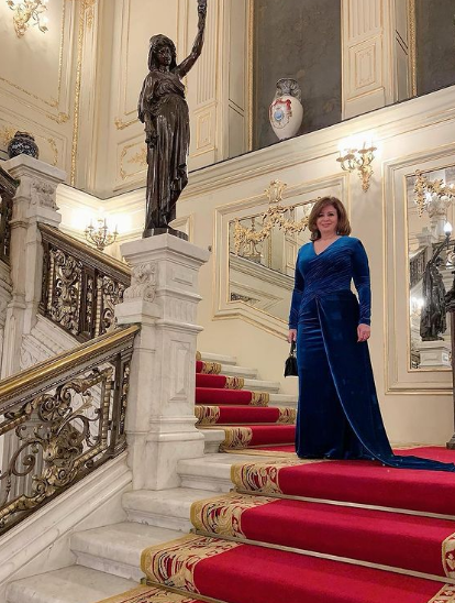 الهام شاهين تشيد برقي قصر عابدين