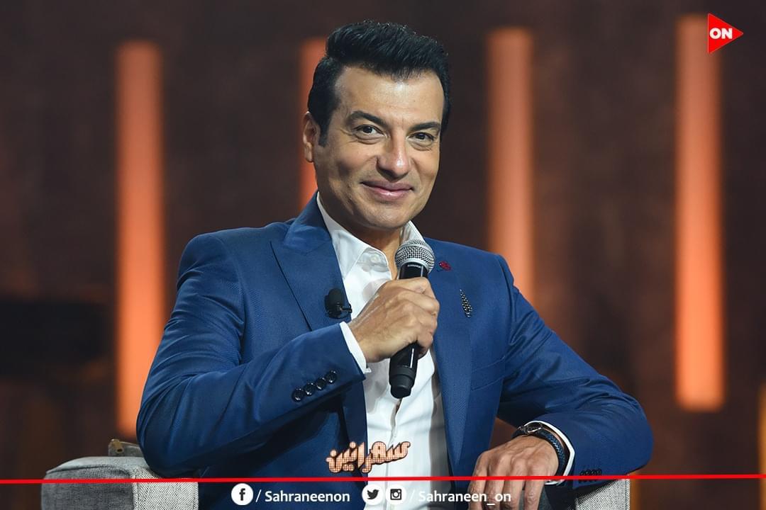 إيهاب توفيق لسهرانين  لست من محبي السوشيال ميديا ولكن مضطر علي التواجد فيها وميس حمدان تؤكد السوشيال ميديا أصبحت آفة العصر  (1)