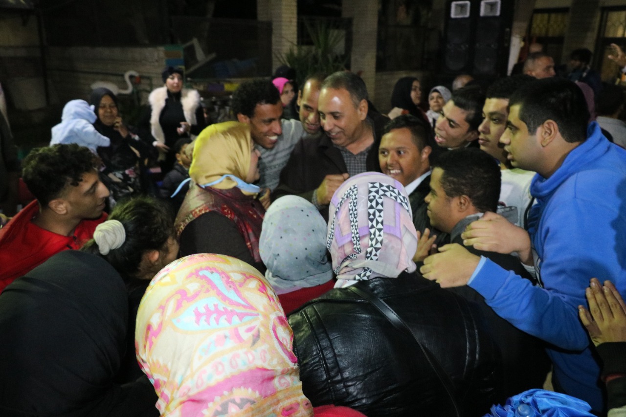 تيسير مطر ينظم احتفالية لذوي الهمم بالمصري القاهري (12)