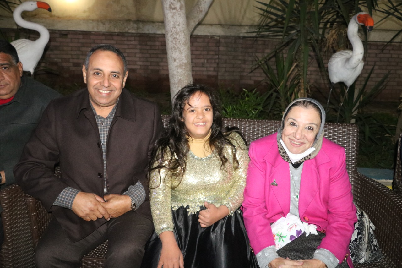 تيسير مطر ينظم احتفالية لذوي الهمم بالمصري القاهري (19)