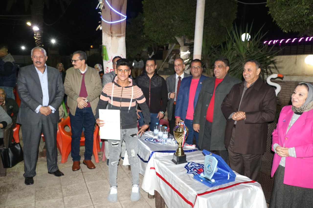 تيسير مطر ينظم احتفالية لذوي الهمم بالمصري القاهري (30)