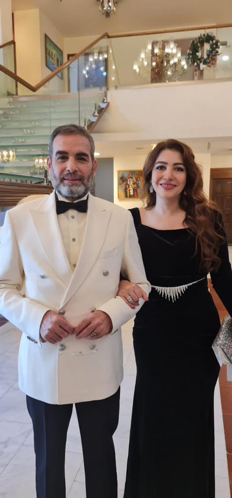 احمدعبدالعزيز وزوجته