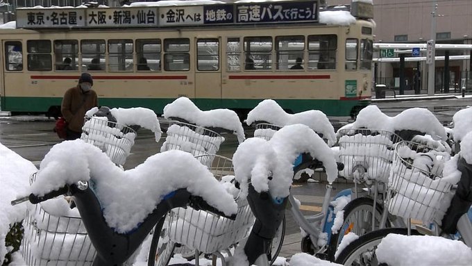 تساقط الثلوج فى اليابان