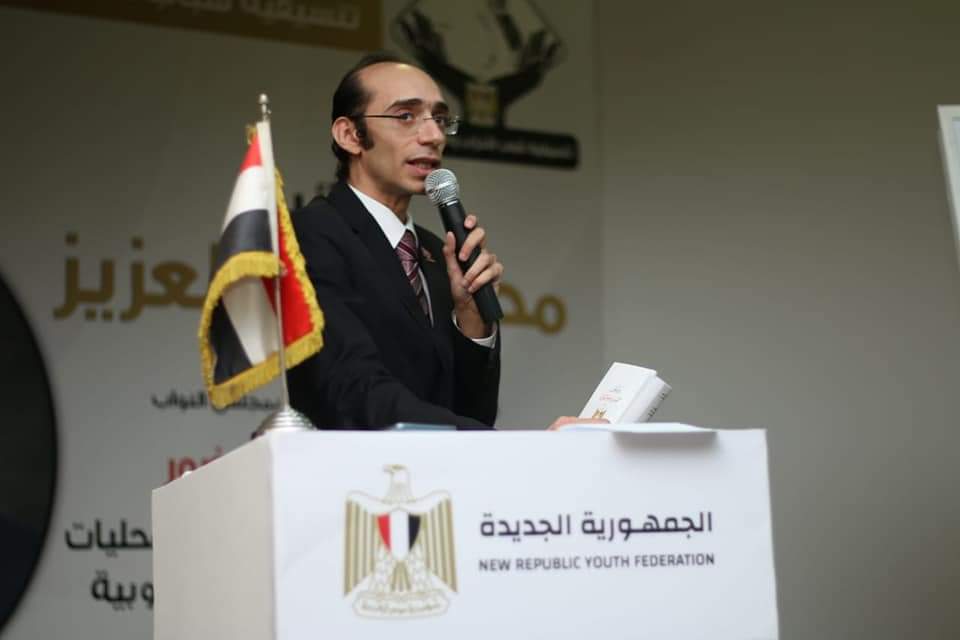 محمد عبد العزيز نائب التنسيقية يبدأ أولى الجولات التدريبية للمحليات بشبرا الخيمة  (1)
