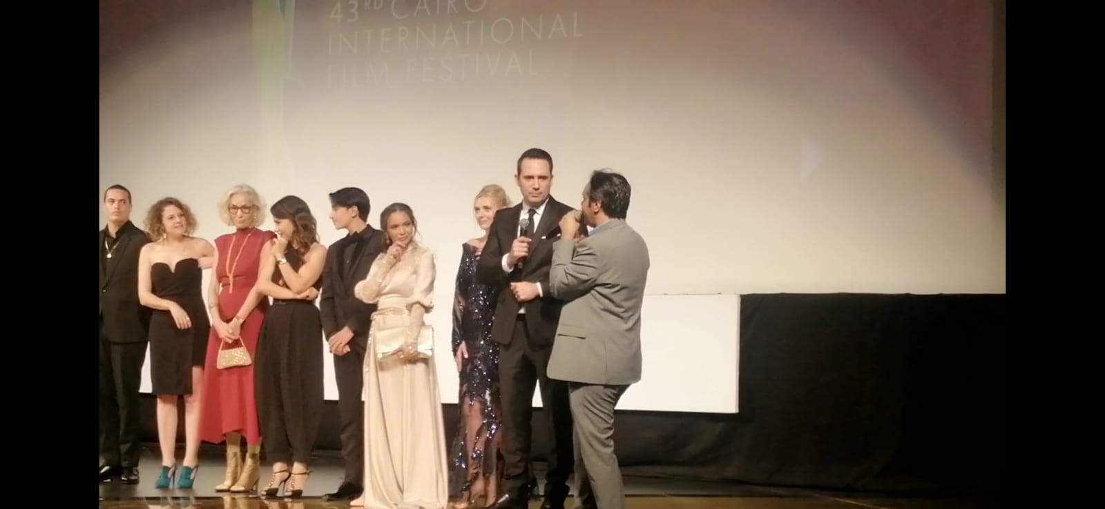 ظافر العابدين بداية قصة فيلم غدوة حقيقية وهي اصابة شقيقي بالسرطان والاخراج مسؤولية كبيرة (3)