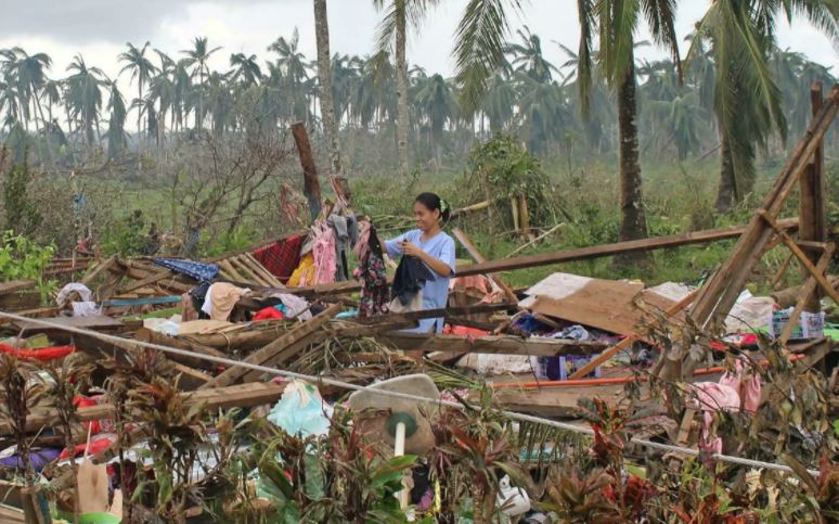 دمار إعصار الفلبين