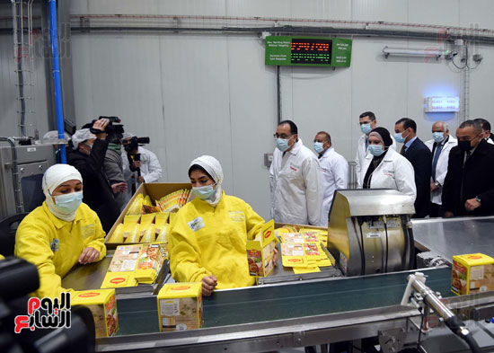 رئيس الوزراء يشهد افتتاح خطوط إنتاج جديدة بمصنع شركة نستلة مصر (13)