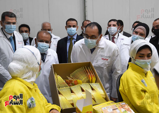 رئيس الوزراء يشهد افتتاح خطوط إنتاج جديدة بمصنع شركة نستلة مصر (1)