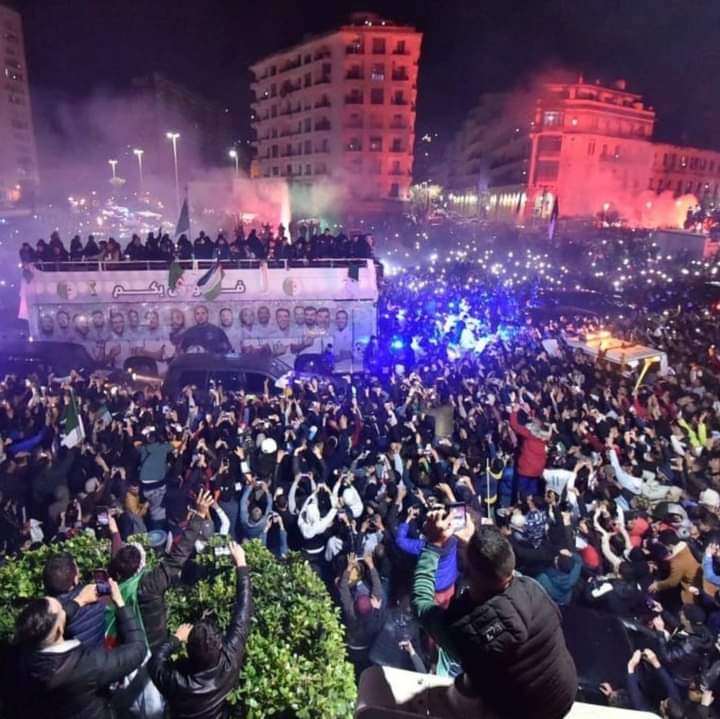 الاحتفالات بالكاس