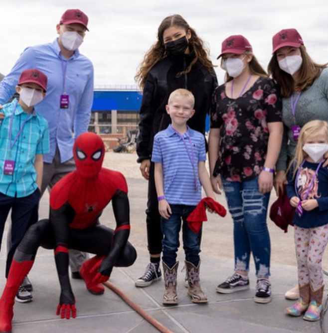 الطفل وعائلته