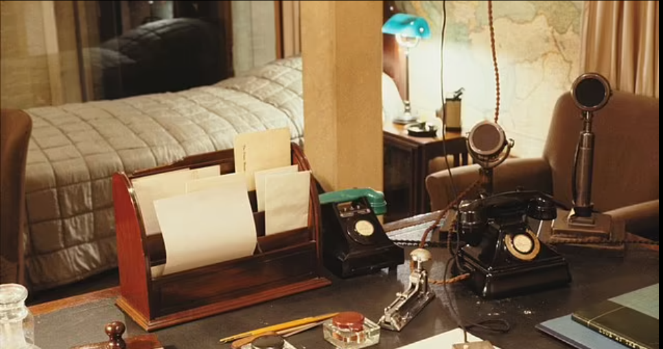 شقة  رئيس الوزراء السابق للمملكة المتحدة السير ونستون تشرشل