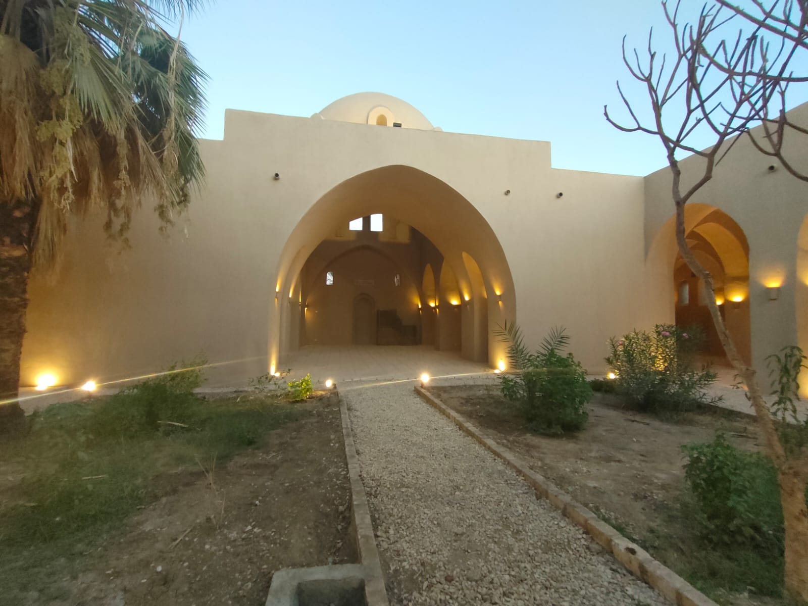 تطوير مسجد قرية حسن فتحى