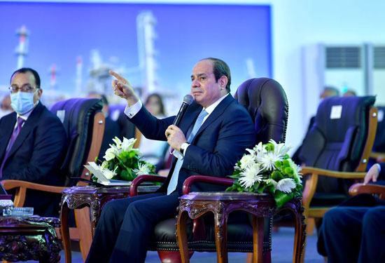 الرئيس السيسي يفتتح مشروعات تنموية عملاقة في الصعيد (7)