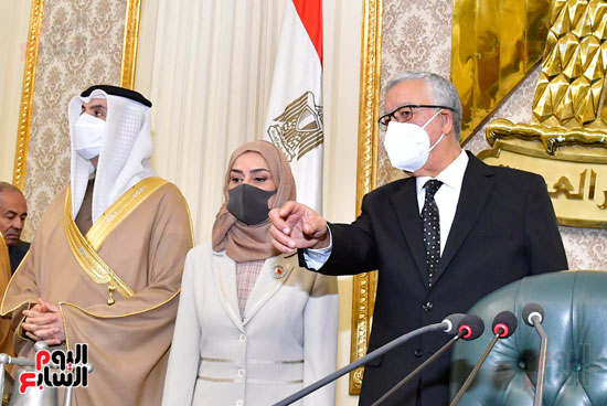 المستشار الدكتور حنفي جبالي يستقبل رئيسة مجلس النواب البحرينى (16)