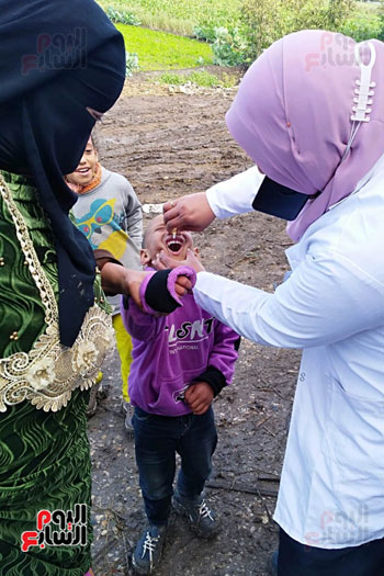تطعيم الأطفال فى الريف