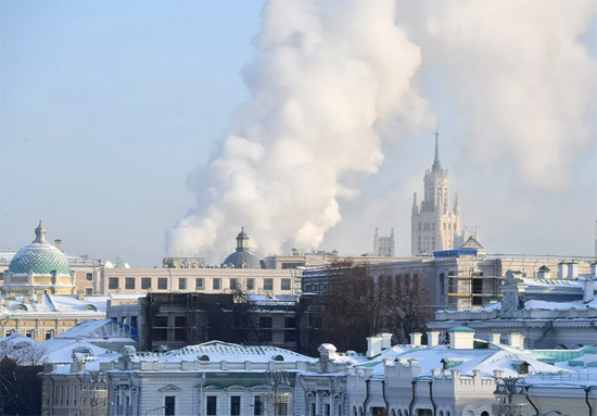 يوم شتاء بارد وصلت درجة الحرارة في موسكو إلى 20 تحت الصفر