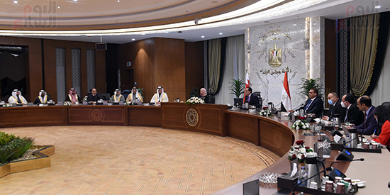 رئيس الوزراء يلتقى رئيسة مجلس النواب بمملكة البحرين (14)