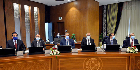 رئيس الوزراء يتراس اول اجتماع للحكومة بمقر مجلس الوزراء بالعاصمة الادارية الجديدة (4)