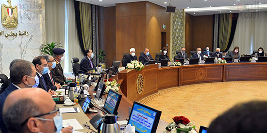 رئيس الوزراء يتراس اول اجتماع للحكومة بمقر مجلس الوزراء بالعاصمة الادارية الجديدة (1)