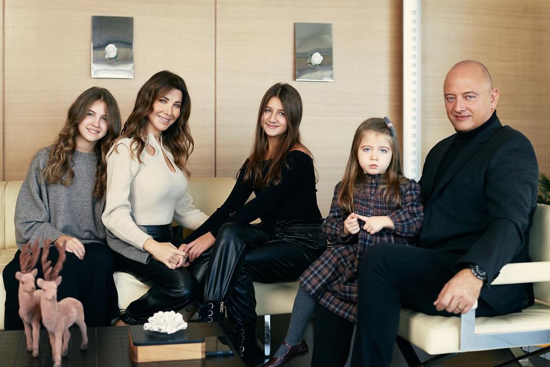 نانسى عجرم وزوجها واولادها نانسى عجرم وزوجها واولادها