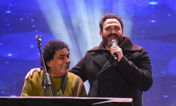 أكرم حسنى مع الكينج محمد منير