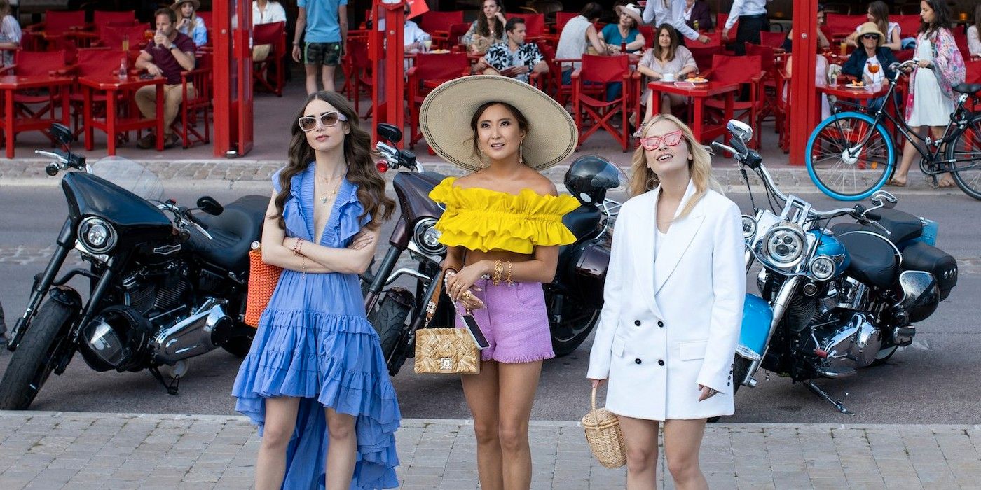 الازياء في مسلسل Emily in Paris