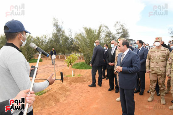 الرئيس السيسي يشهد افتتاح مشروعات جديدة فى توشكى (11)