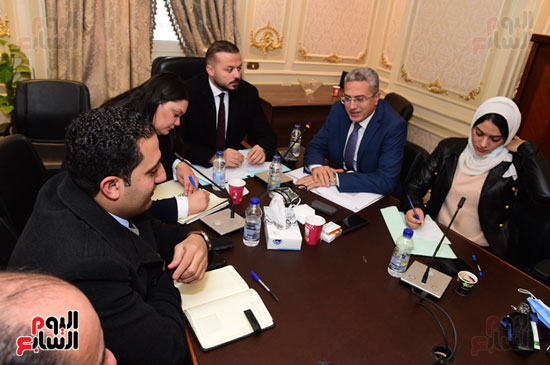  اجتماع لجنة المشروعات المتوسطة والصغيرة (3)