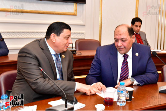 اجتماع لجنة الصناعة بمجلس النواب (7)