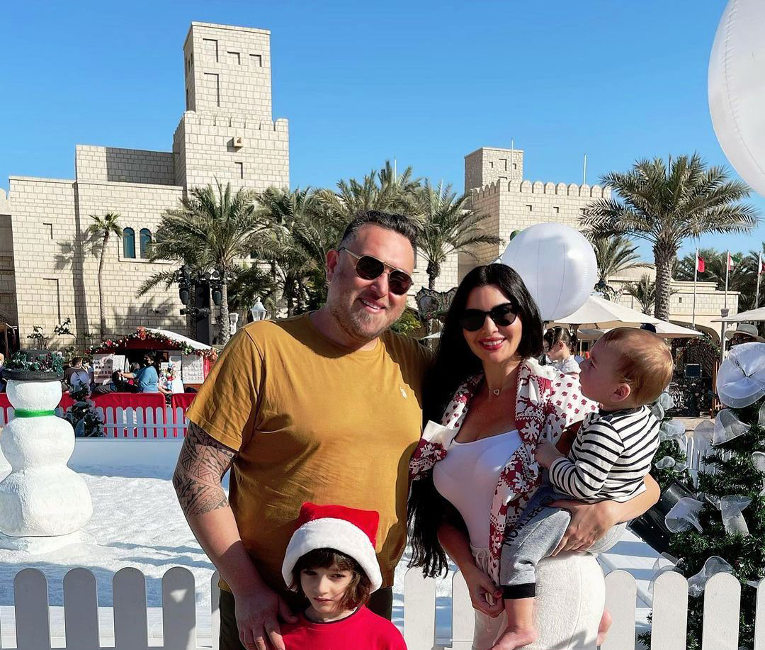 246547-لاميتا-فرنجية-وزوجها-وطفليهما 246547-لاميتا-فرنجية-وزوجها-وطفليهما