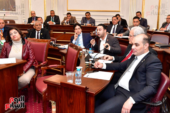 اجتماع لجنة الصناعة بمجلس النواب (9)