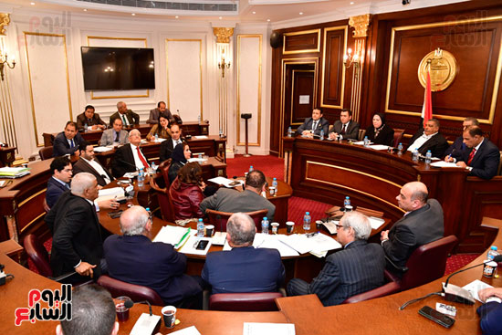 اجتماع لجنة الصناعة بمجلس النواب (2)