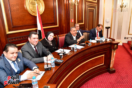 اجتماع لجنة الصناعة بمجلس النواب (8)