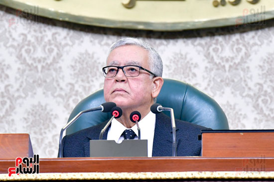 جلسة مجلس النواب برئاسة المستشار الدكتور حنفي جبالي رئيس المجلس (10)