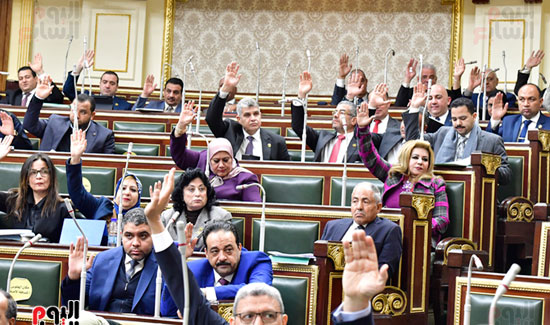 جلسة مجلس النواب برئاسة المستشار الدكتور حنفي جبالي رئيس المجلس (12)