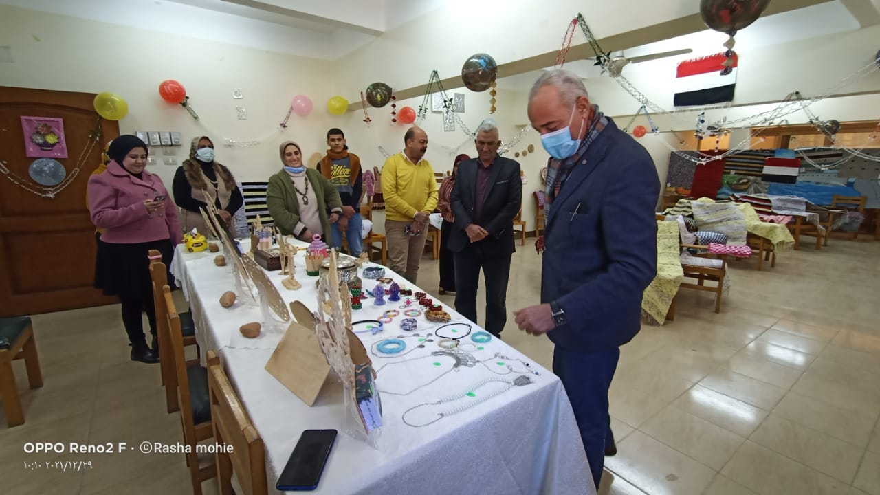 جانب من المعروضات التراثية