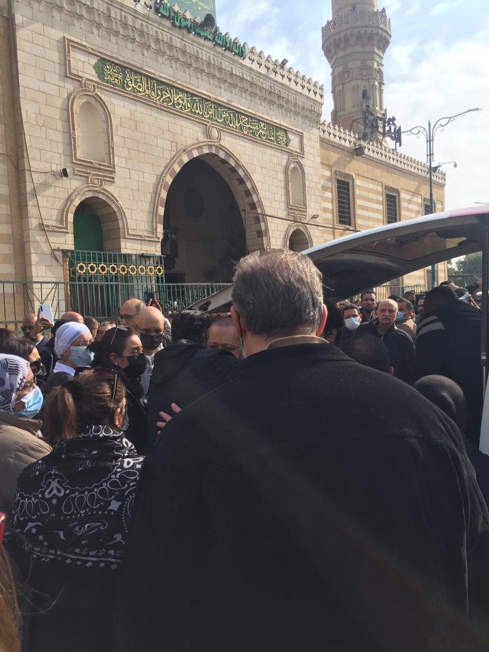 جانب من الجنازة (5)